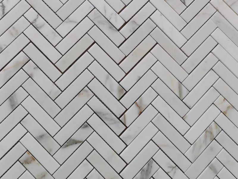 Wholesale Italian Calacatta Herringbone Marble Mosaic Tile Company (6)