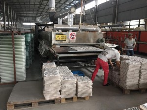 natural stone mosaic factory in china